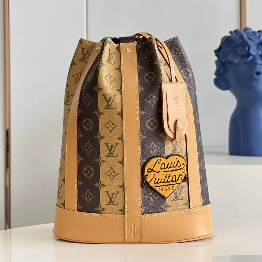 루이비통 랑도네 메신저 Louis Vuitton Randonée Messenger M45968