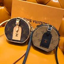 루이비통 미니 부아뜨 사포 모노그램 Louis Vuitton PETITE BOITE CHAPEAU Mini boite chapeau (M44699, M68276)