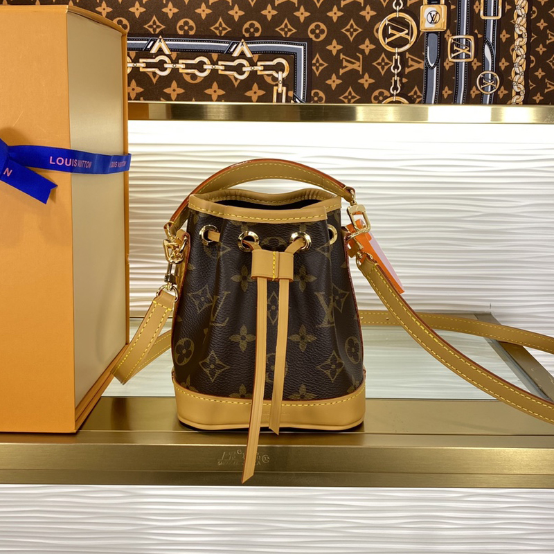 루이비통 나노 노에 모노그램 버킷 백 LOUIS VUITTON NANO NOE M81266