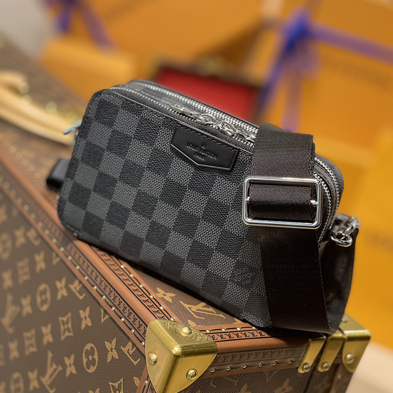 루이비통 알파웨어러블월릿 다미에 블랙 Louis Vuitton Alpha wearable N60418