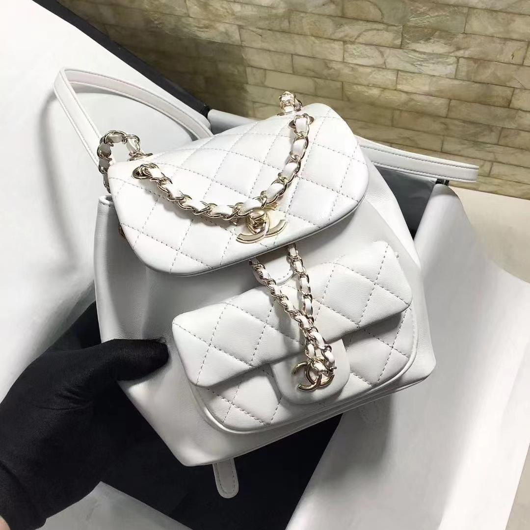 샤넬 램스킨 퀼팅 듀마 스몰 백팩 AS2908