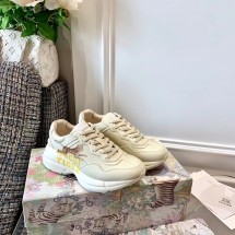 구찌 GUCCI TIGER 라이톤 가죽 스니커즈 687626 DRW00 9522