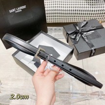 생로랑 모노그램 틴 벨트 위드 스퀘어 버클 인 스웨이드 (NOIR) 554465C0X0W1000