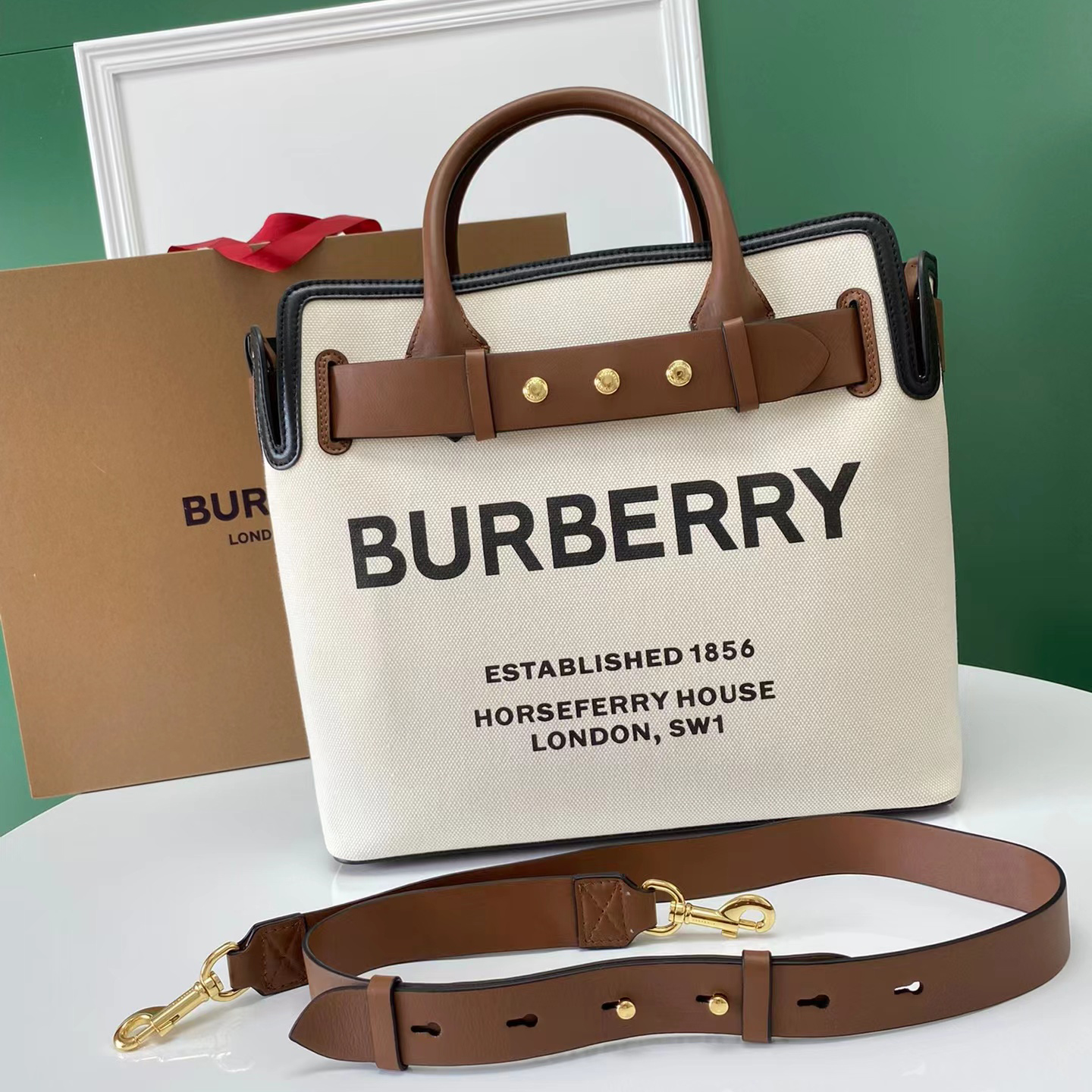 버버리 숄더백 토트백 BeltBag 여성 MaltBrown 8014808