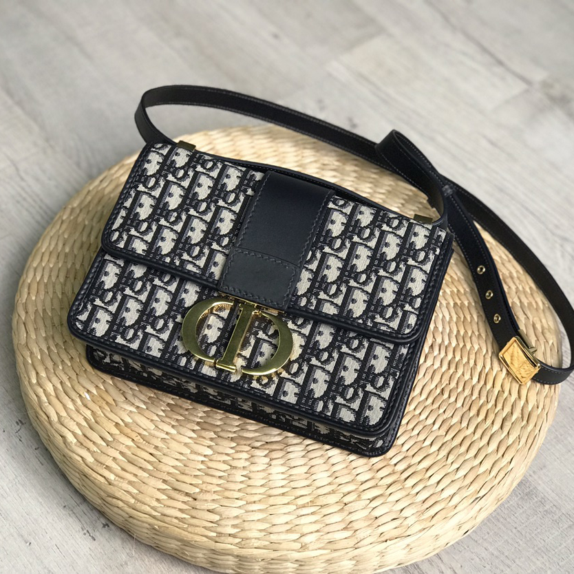 DIOR 디올 WB2 30 몽테뉴 몽테인 오블리크 백 M9203UTZQ