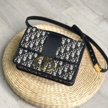 DIOR 디올 WB2 30 몽테뉴 몽테인 오블리크 백 M9203UTZQ