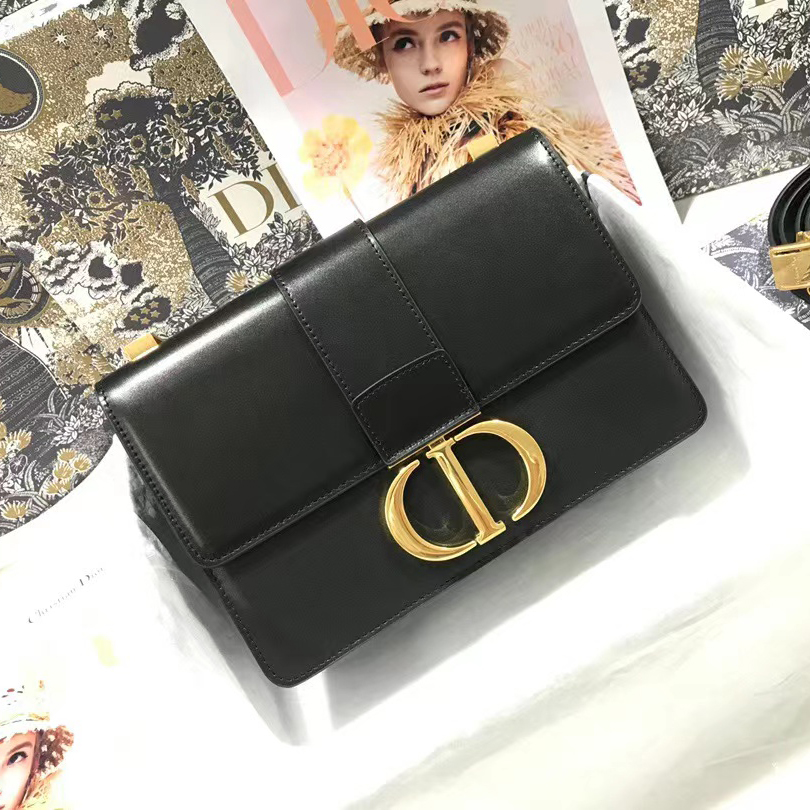 DIOR 디올 여성 써티 몽테인백 M911 M9203UMOS