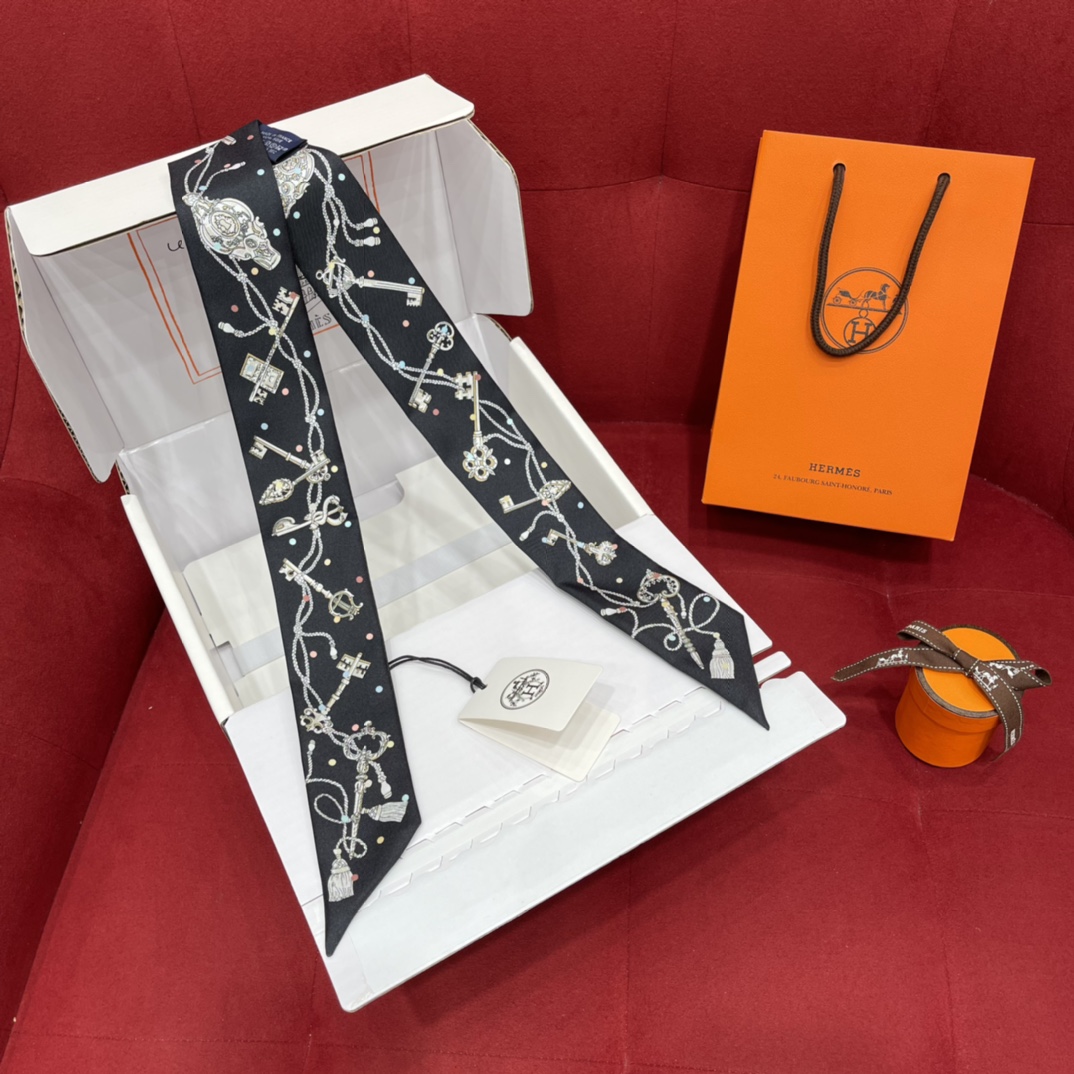 HERMES 에르메스 열쇠 스카프 방도 H063871S-04