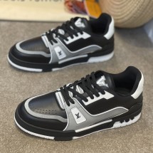 루이비통 LV트레이너스 스니커즈 블랙 1AAHS2