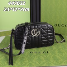 GUCCI 구찌 GG 마몽 마몬트 스몰 마틀라세 숄더백 블랙 은장 447632 UM8BN 1000