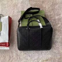 구찌 GG 엠보스 남성 브리프케이스 658573