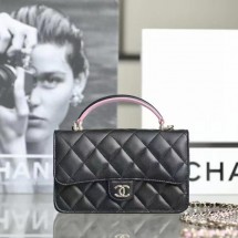 샤넬 23P 클래식 탑핸들 폰홀더 블랙&핑크 AP3226