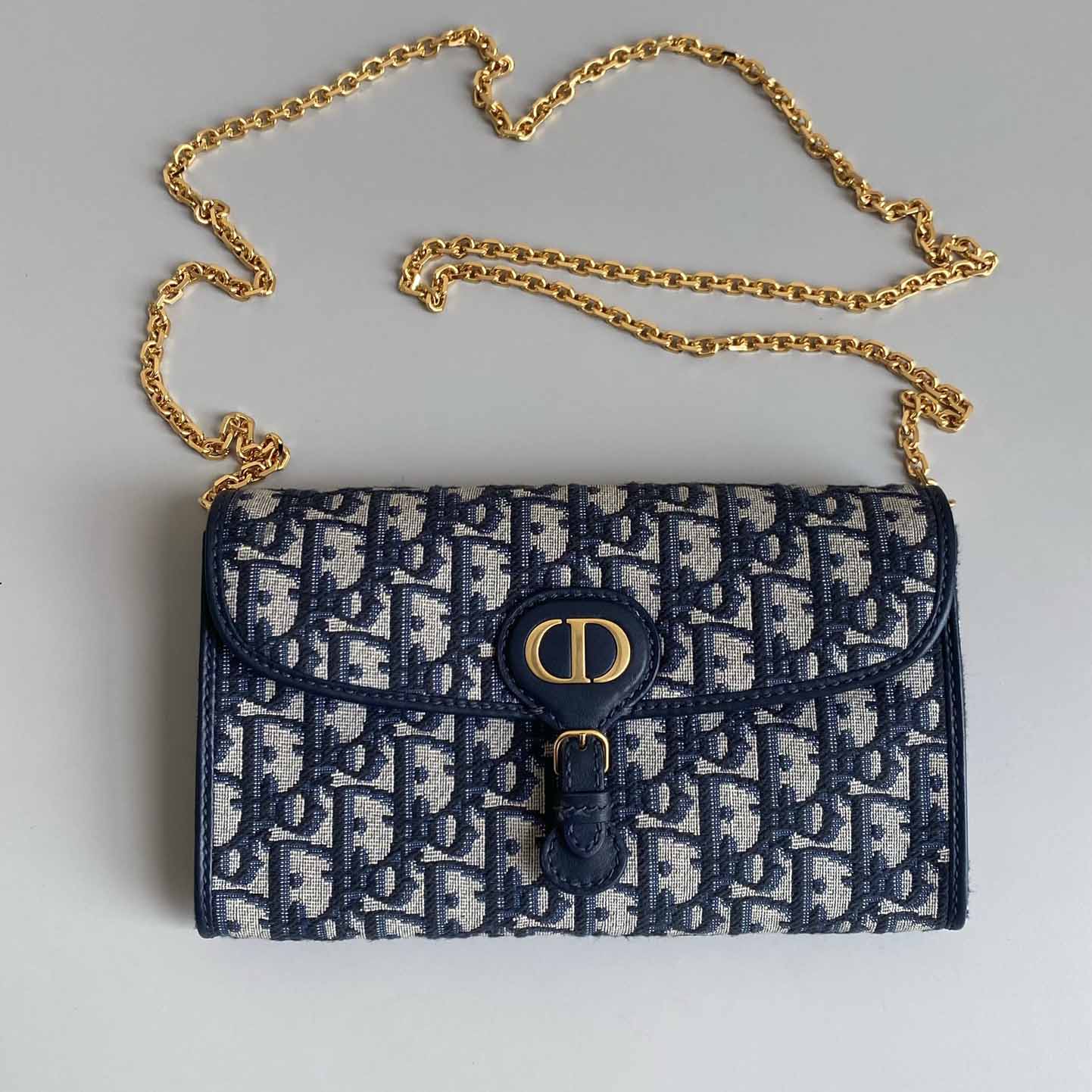 디올 오블리크 바비 이스트 웨스트 체인 파우치 백 S5703UTZQ