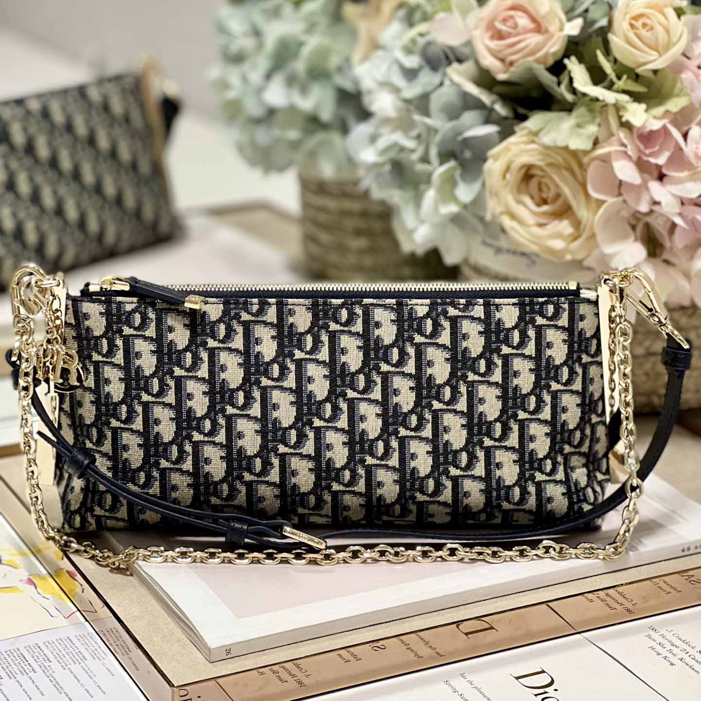 디올 오블리크 클럽 백 M2252OTZQ M928 (네이비)