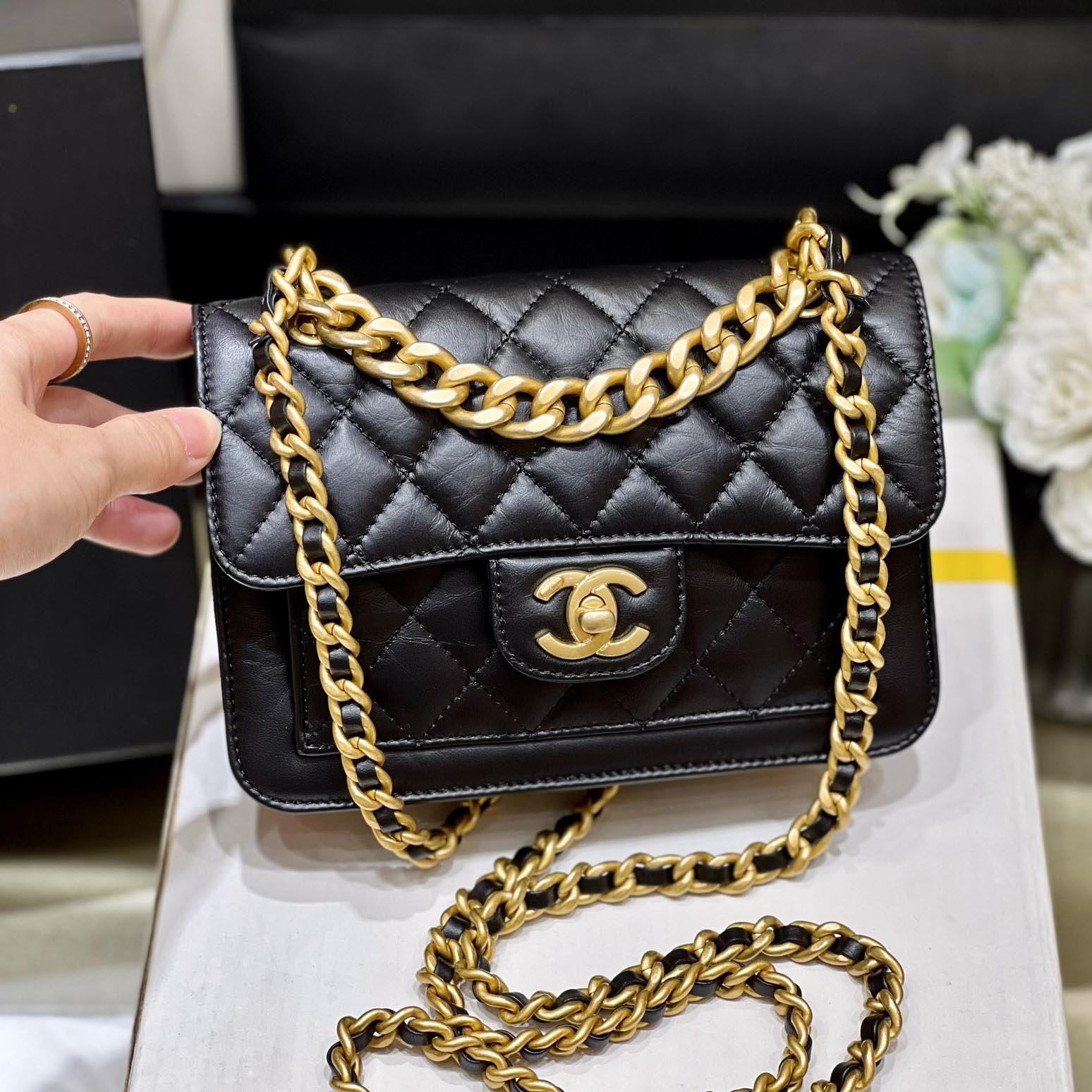 샤넬 쇼핑백 풀셋 내장칩 스퀘어 블랙 AS4031 B10595 94305