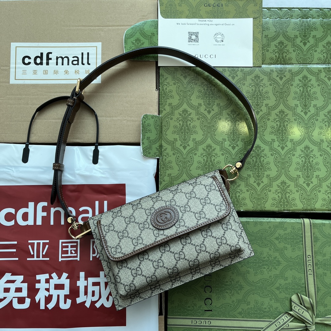 GUCCI 구찌 인터로킹 지지 벨트백 ‎2컬러 746300