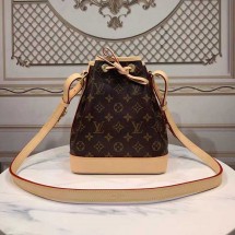 루이비통 노에 BB 모노그램 버킷백 복조리백 M40817