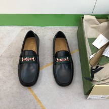 구찌 남성 신발 드라이빙 슈즈 위드 웹 2칼라 624698 1XH10 1066