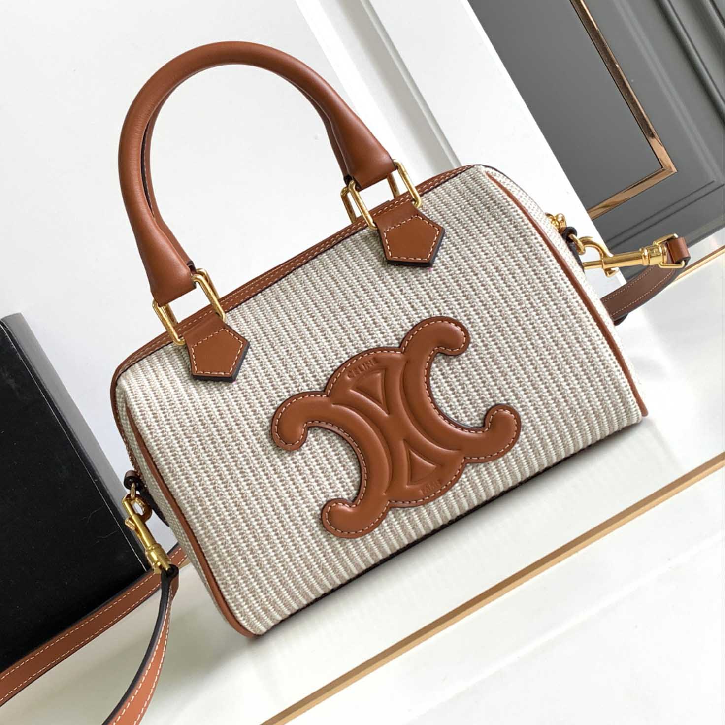 셀린느 트리오페 보스턴 백 스몰 베이지 113772FEA