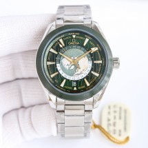 오메가 마스터 크로노미터 GMT 월드타이머 43mm 시계 220.30.43.22.10.001