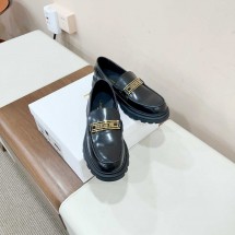 DIOR 디올 오프화이트 코드 애나멜 로퍼  KDB720ACA03W