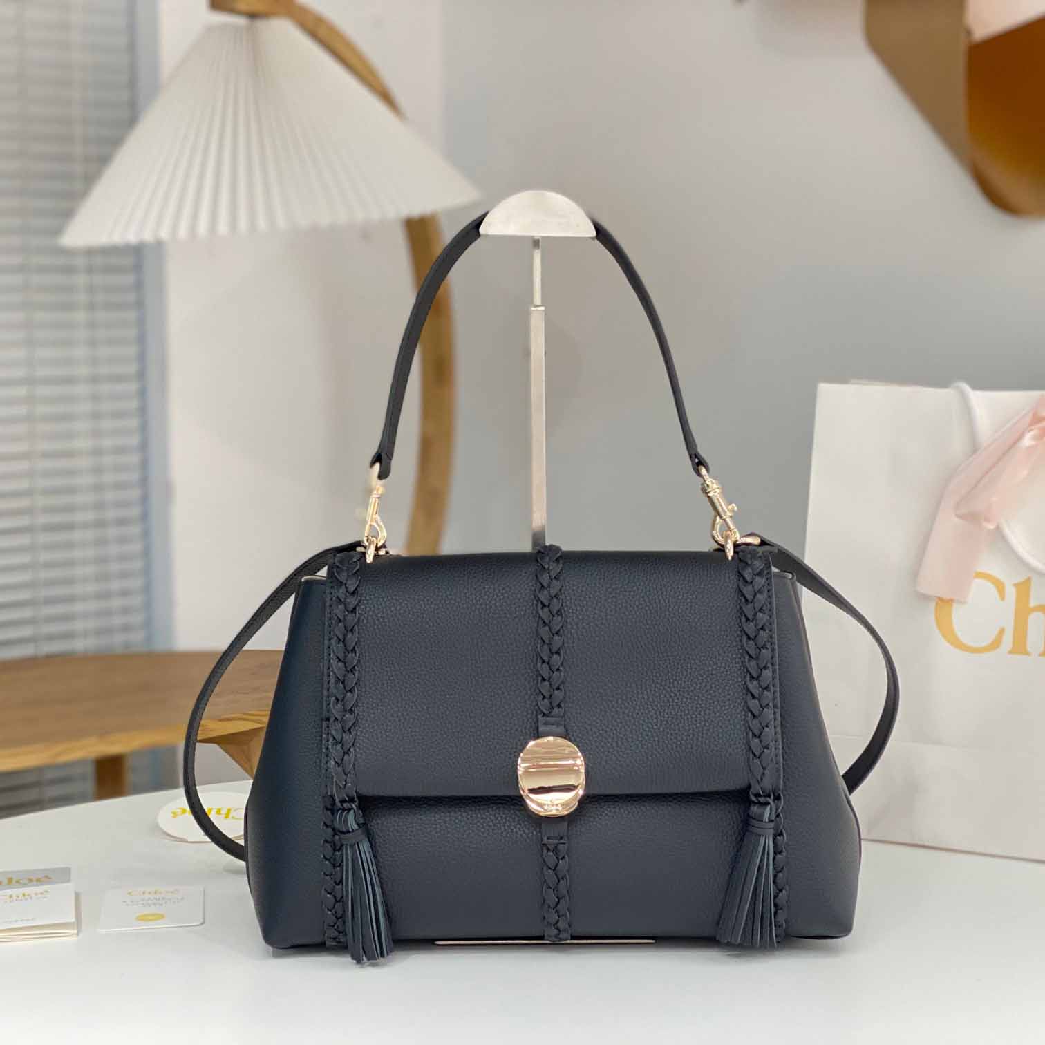 23FW 끌로에 숄더백 4칼라 CHC23US569K15