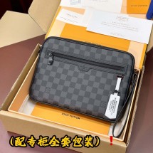 루이비통 유틸리티 서플 클러치 N60324