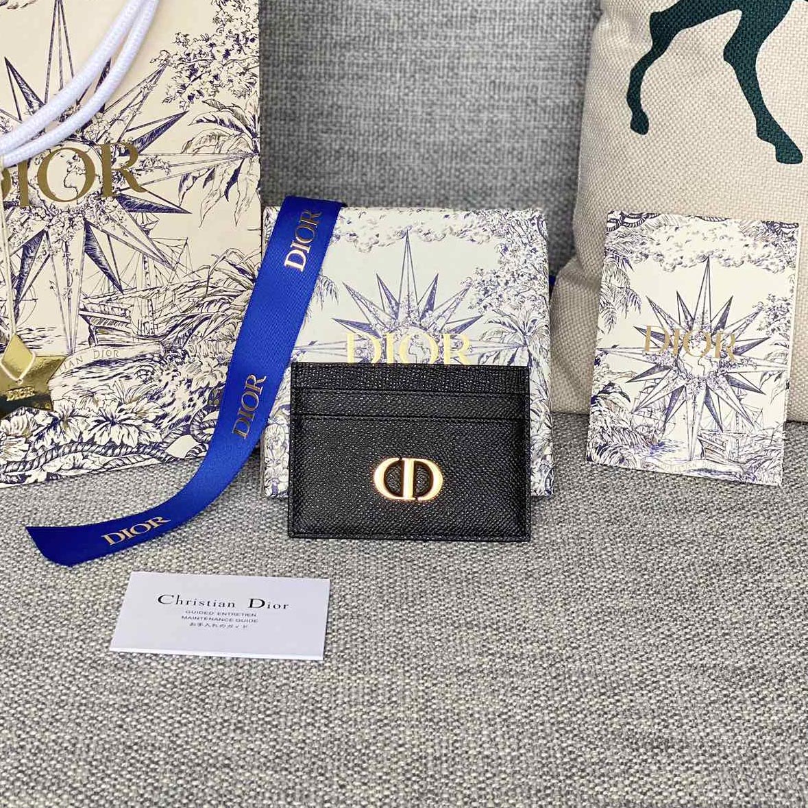 디올 DIOR 30 몽테인 5 슬롯 카드지갑 5칼라 S2152OBAE M900