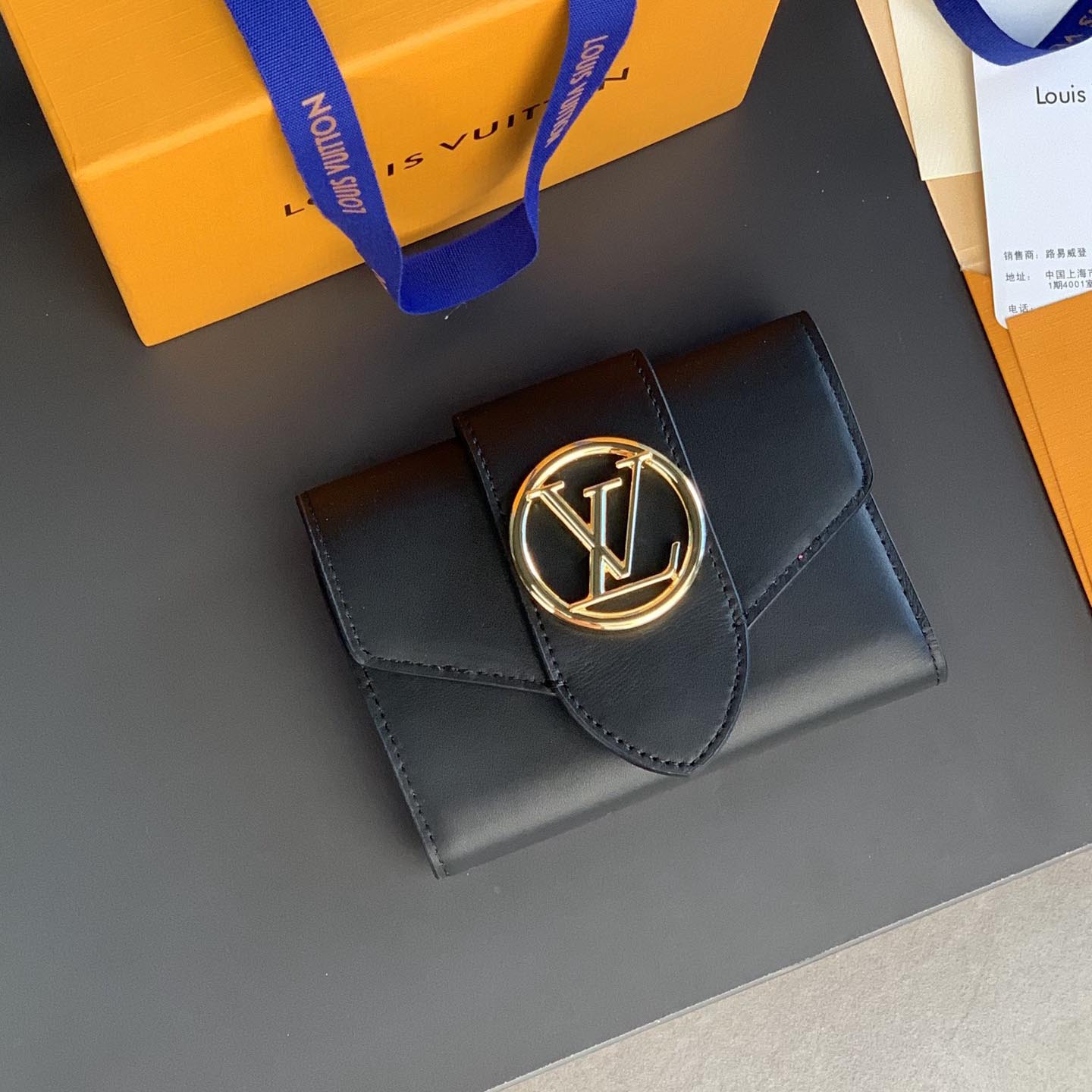 루이비통 LV 퐁 뇌프 컴팩트 월릿 M69175