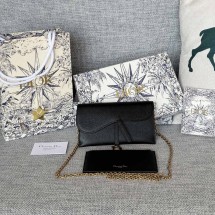 DIOR 디올 새들 체인 장지갑 6칼라 S5614CBAA