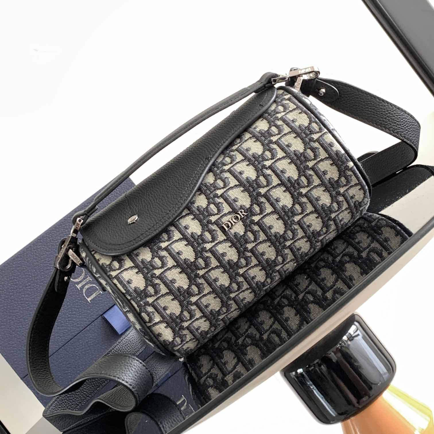 디올 롤러 ROLLER 오블리크 자카드 메신저백 1ADPO261YKY H27E