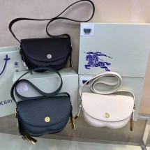 23FW 버버리 체스 사첼 백 3칼라 80755111