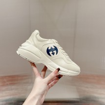 구찌 롸이톤 인터로킹 G 스니커즈 757857 UPG70 9567