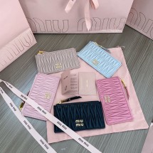 미우미우 마테라쎄 지퍼 카드지갑 5칼라 5MB006 2FPP F0E18