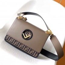 펜디 칸 아이 로고 토트겸숄더백 8BT284 A651F 13VK00