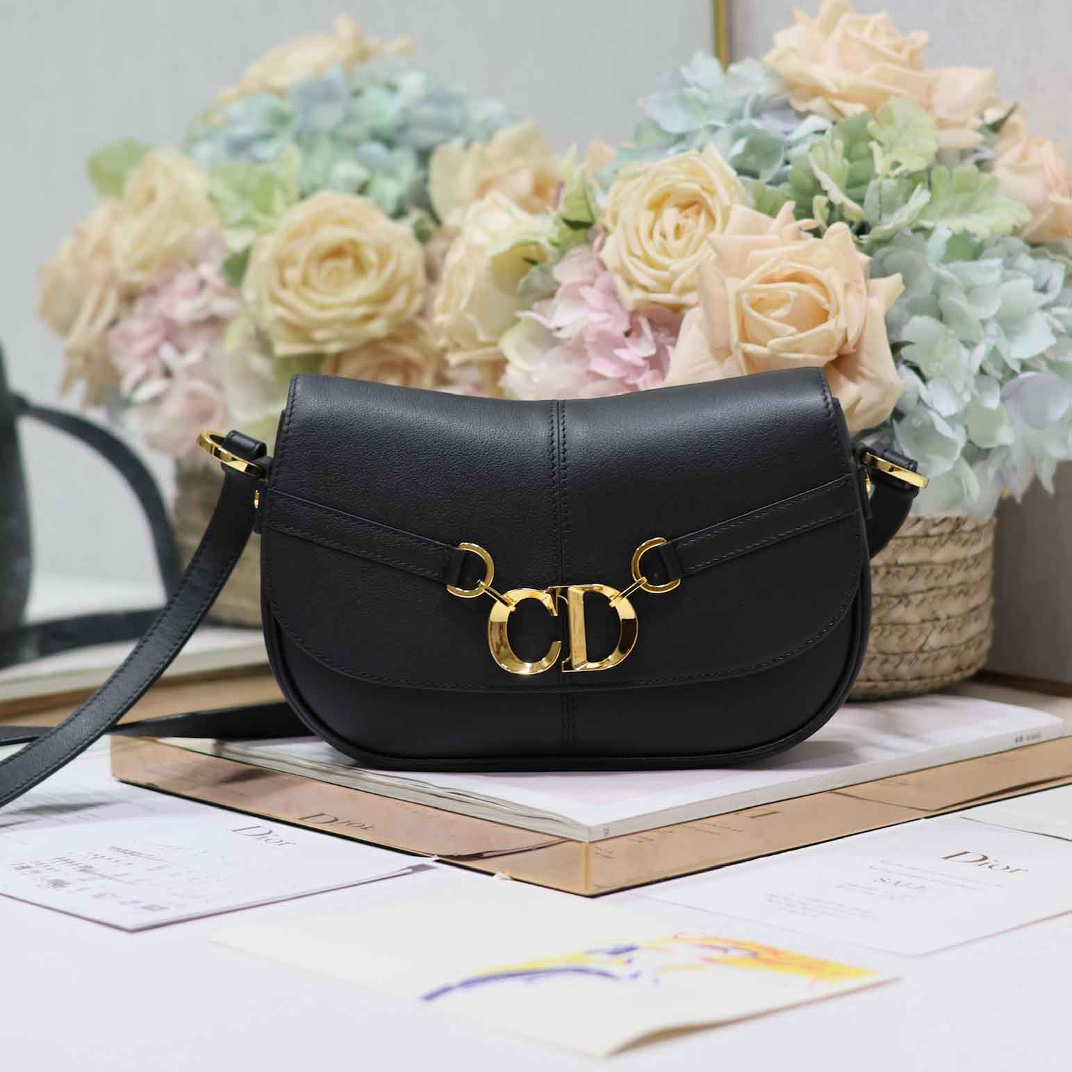 [DIOR] 디올 CD Besace 스몰 백 M9380UBGQ M900