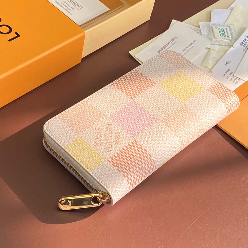 루이비통 Portefeuille Zippy 2칼라 N40748