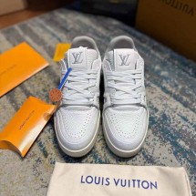 루이비통 LV 트레이너 남성용 스니커즈 1A8WAX