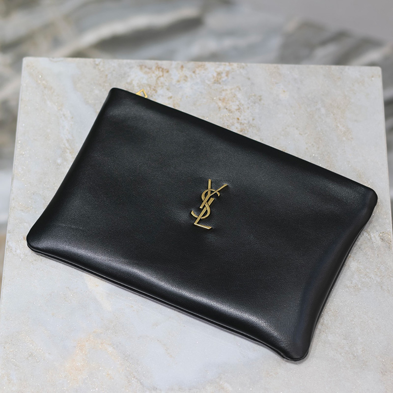 생로랑 칼립소 패디드 클러치 765025AAC88