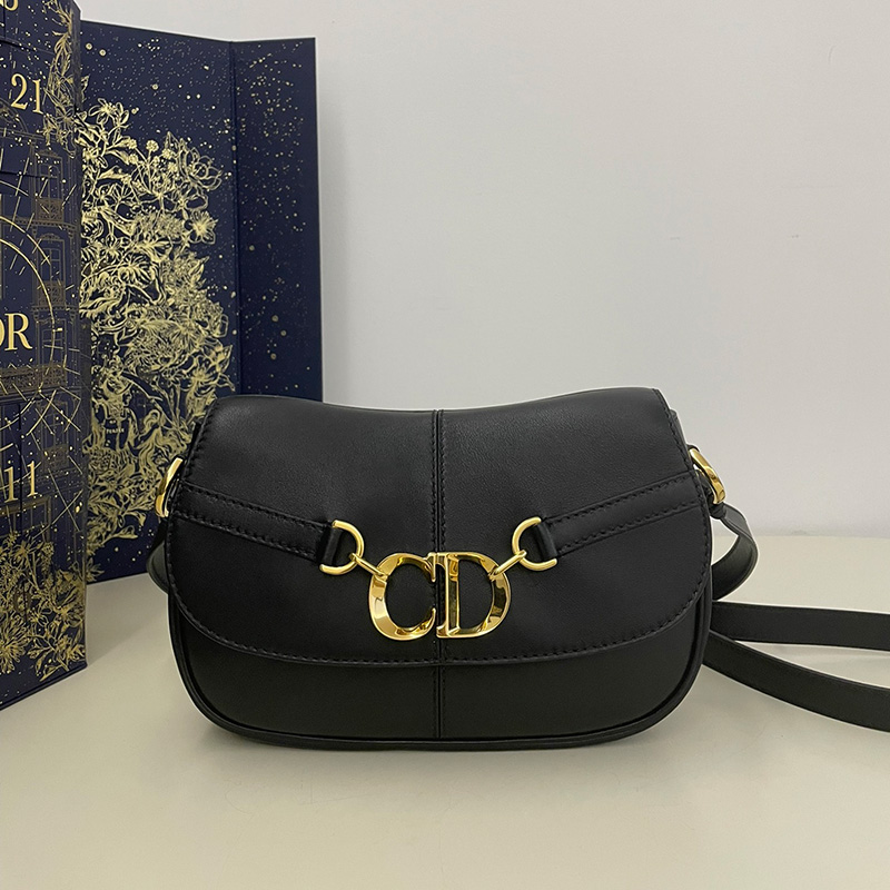 디올 베사체 스몰 CD 백 블랙 M9380UBGQ M900