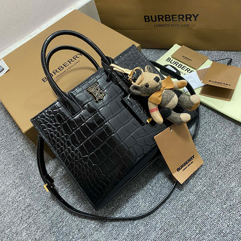 버버리 가방 미니 프란시스 크로커다일 토트백 2칼라 80725251