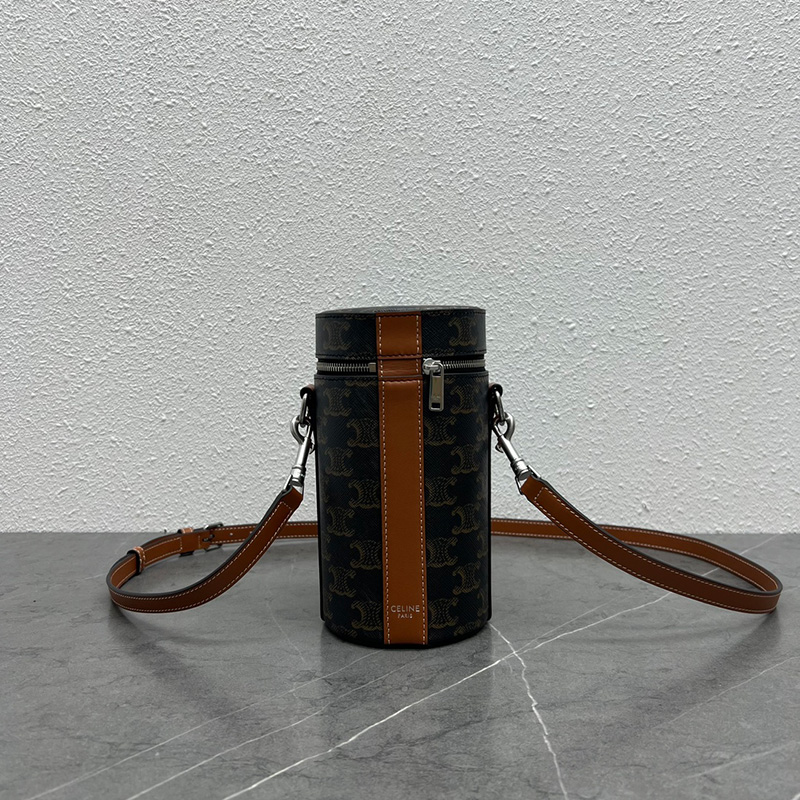 셀린느 버티칼 실린더 트리오페 크로스백 112342BZJ.04LI