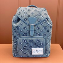 루이비통 남성 가방 몽수리 백팩 M22534
