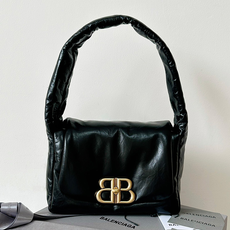 24SS 발렌시아가 숄더백 7878962AA411000