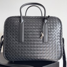 보테가베네타 위켄더 겟어웨이 백 766372 V2HL1 8803 (2칼라)