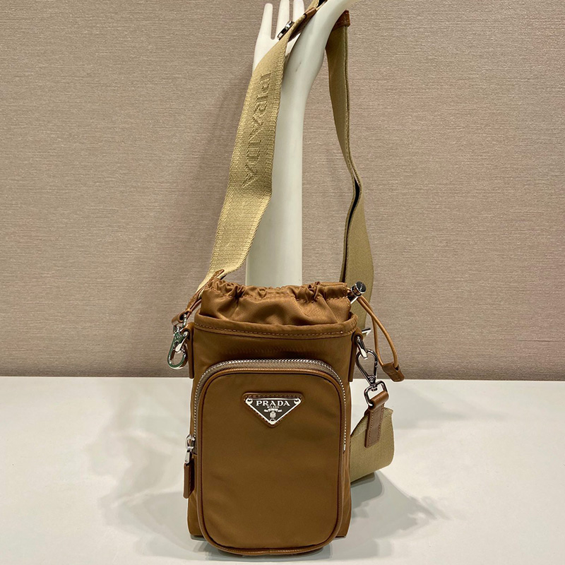 프라다 리나일론 스마트폰 케이스 2ZH155 2DMI F0002