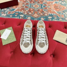 구찌 GG 스니커즈 786382 FADFR 9746