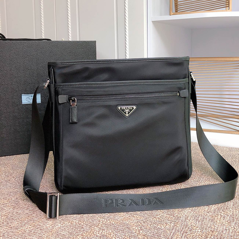 프라다 포코노 크로스백 2VH953