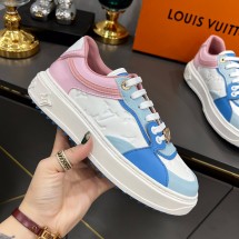 루이비통 블루 핑크 모노그램 파스텔 하트참 타임아웃 1A9QB4