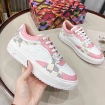 루이비통 타임아웃 소가죽 컨버스 스니커즈 1A9PYU